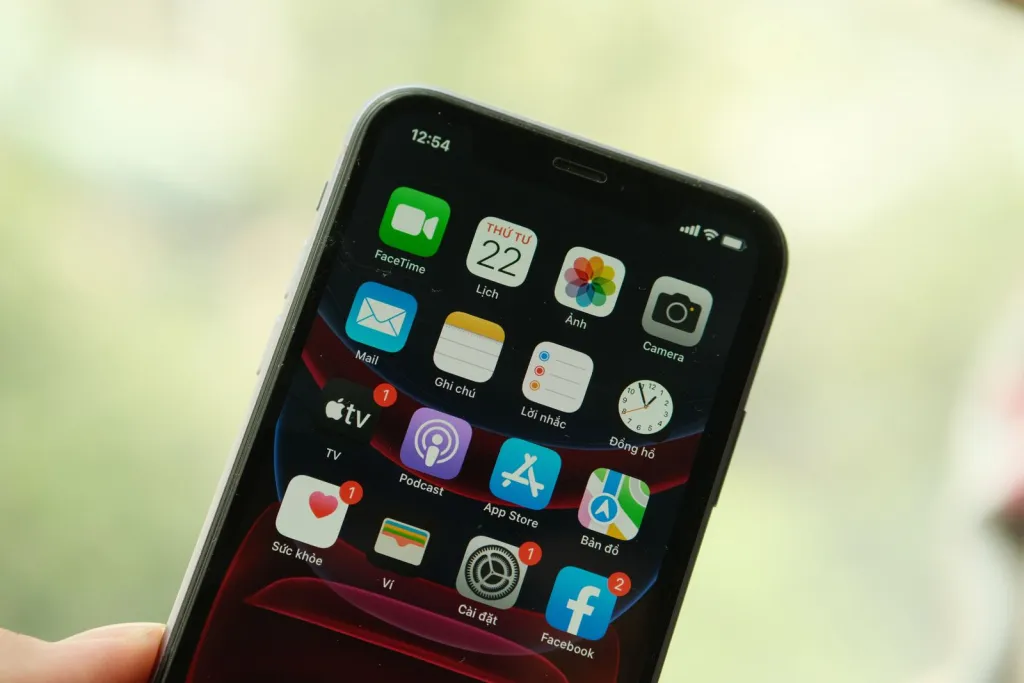 Careful iPhone Screen Repair